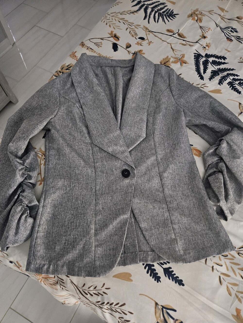 Women's Gray Single-Button Notch-Lapel Blazer